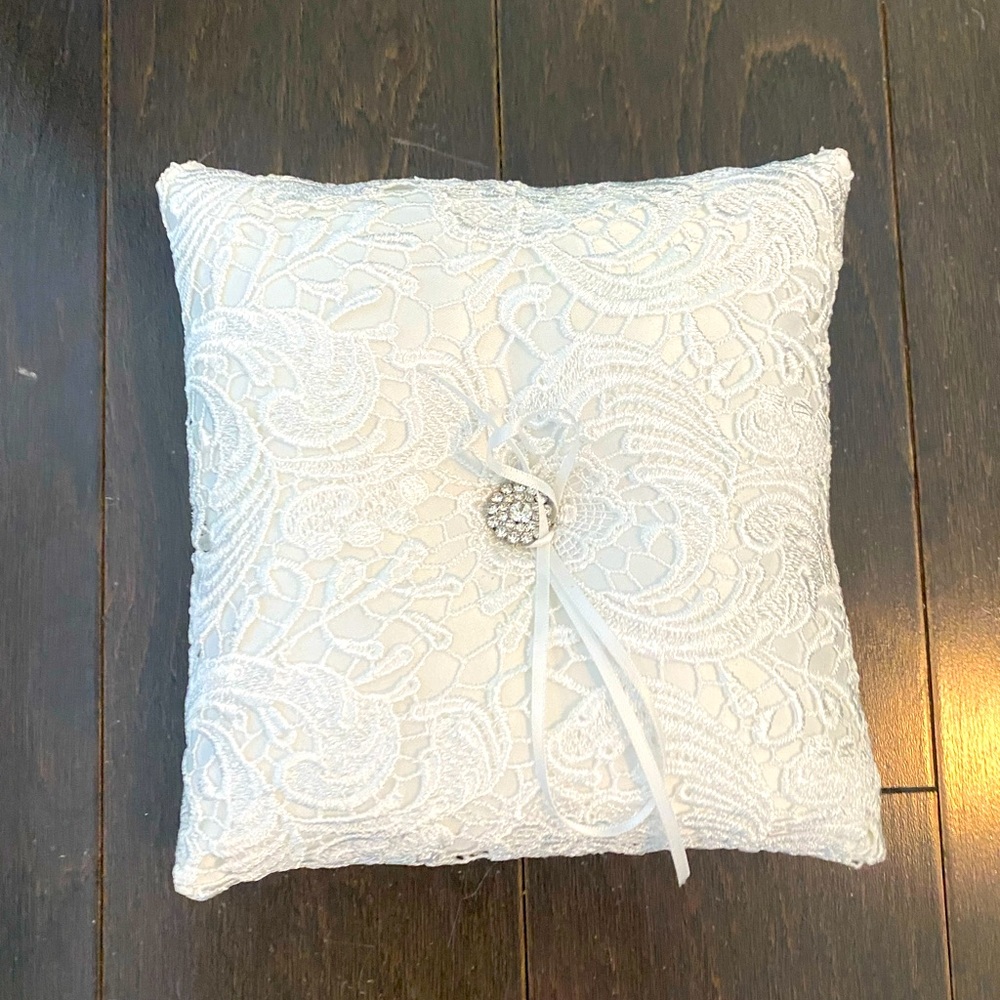 Ring bearer pillow 💍 👰🏻‍♀️ 🤵🏻